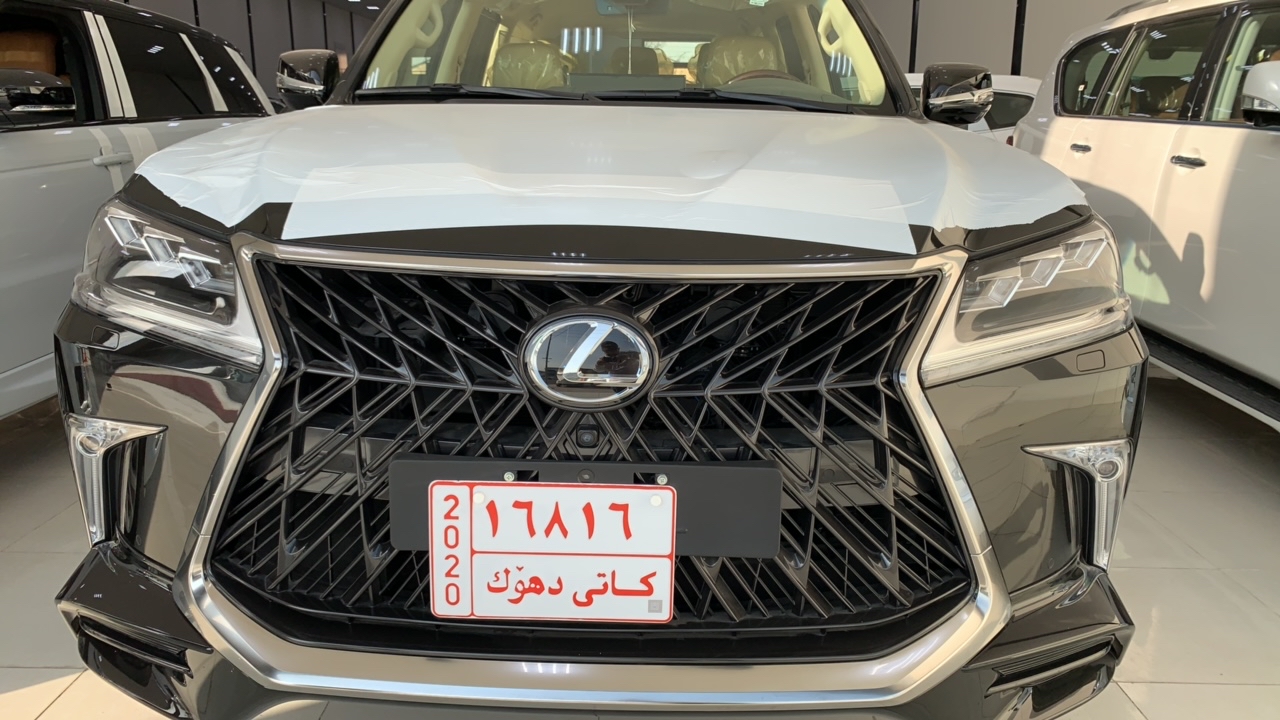 لكزس LX